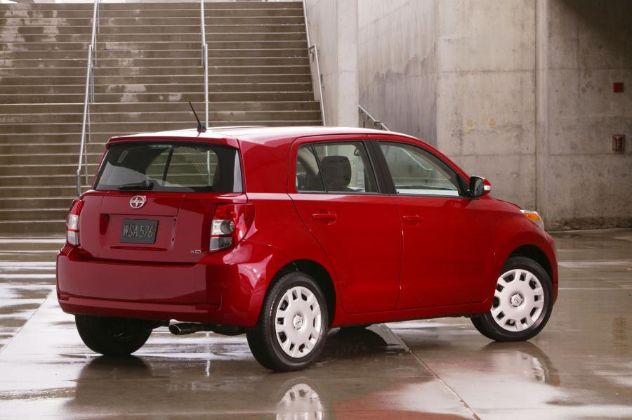  Scion xD 2007 года  (фото 69 из 113)